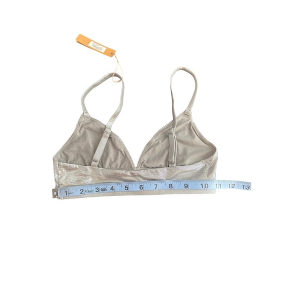 SKIMS Fits Everybody Triangle Bralette Stretch Silver Metallic Intimates Size XS - Picture 8 of 9